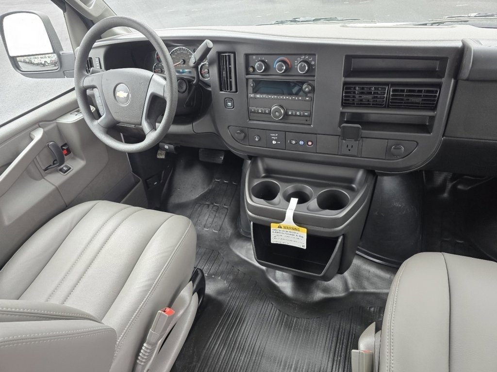 New 2025 Chevrolet Express 2500 image 11