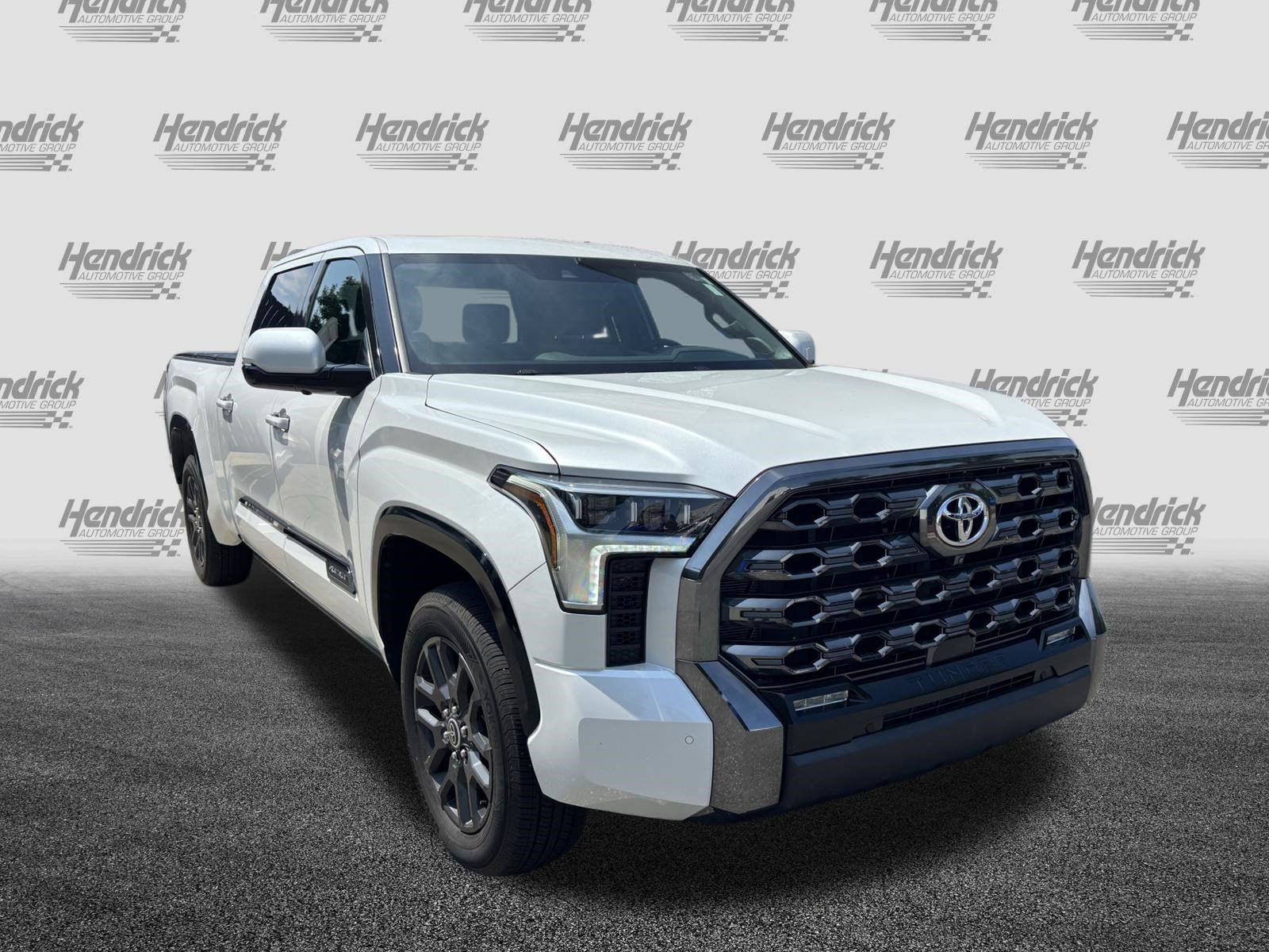 Used 2022 Toyota Tundra Platinum w/ Advanced Package AWD/4WD image 3