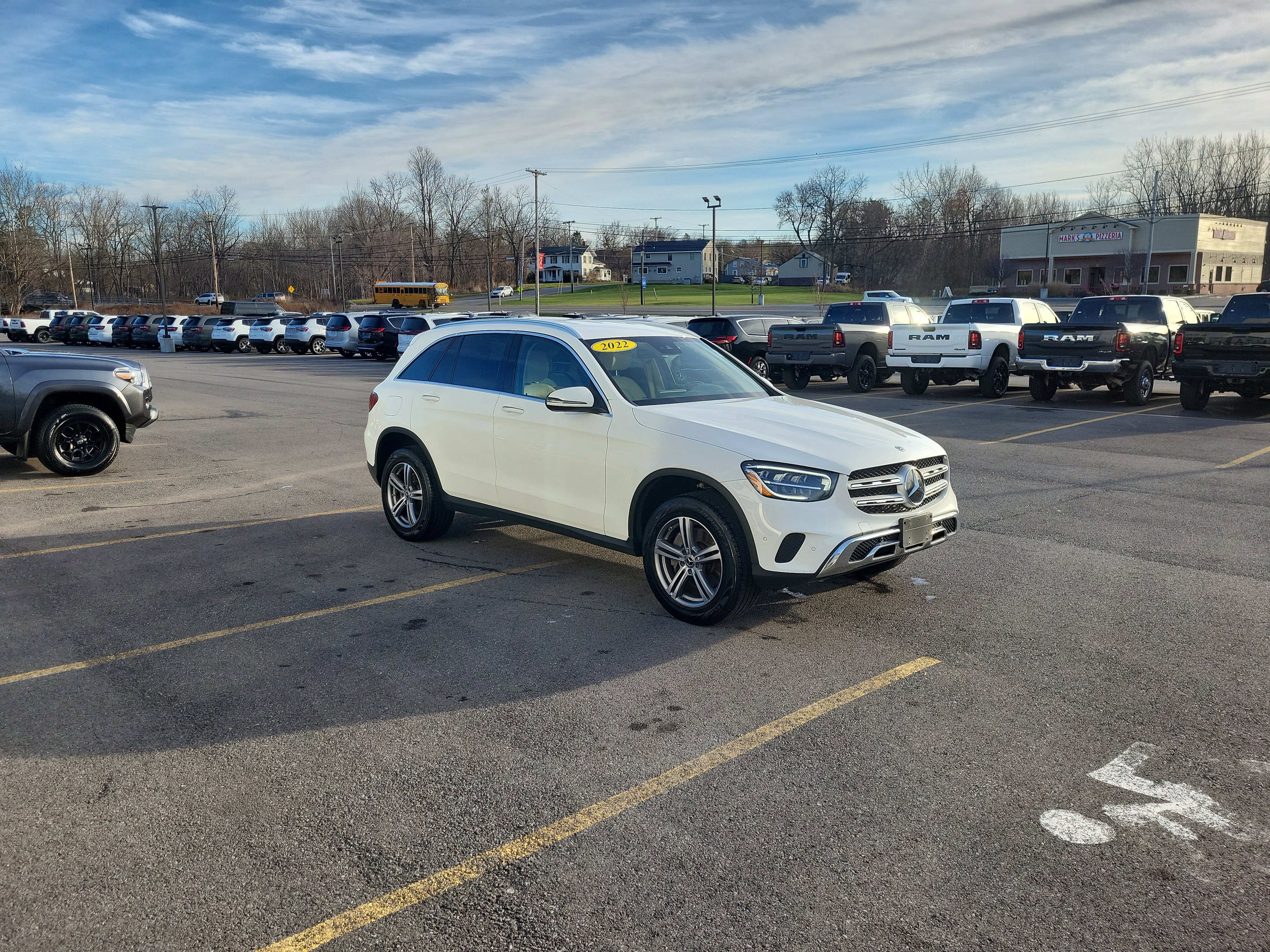 Used 2022 Mercedes-Benz GLC 300 4MATIC image 20