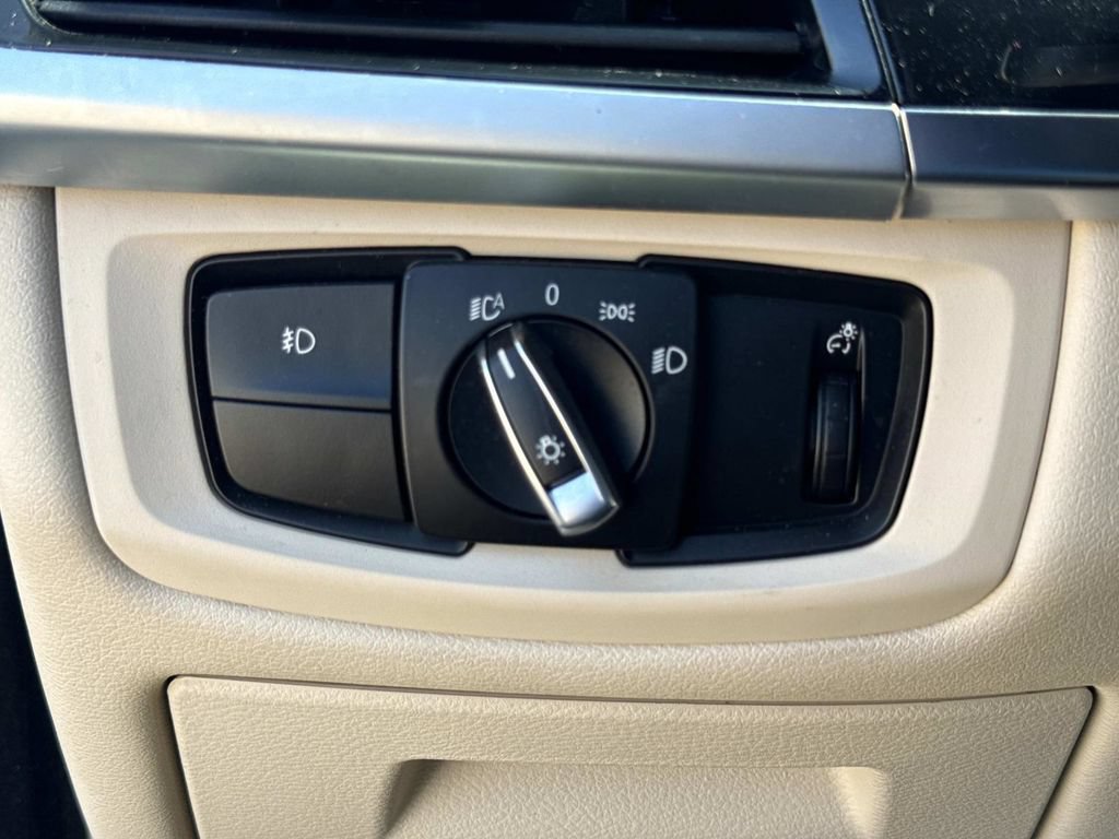 Used 2018 BMW X5 sDrive35i RWD image 22