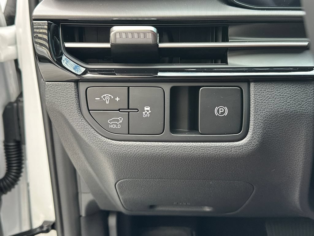 New 2026 Kia Sportage SX FWD image 21