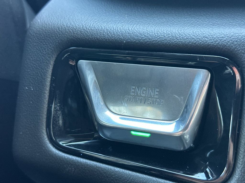 New 2026 GMC Yukon Elevation w/ LPO, Hit The Road Package image 23