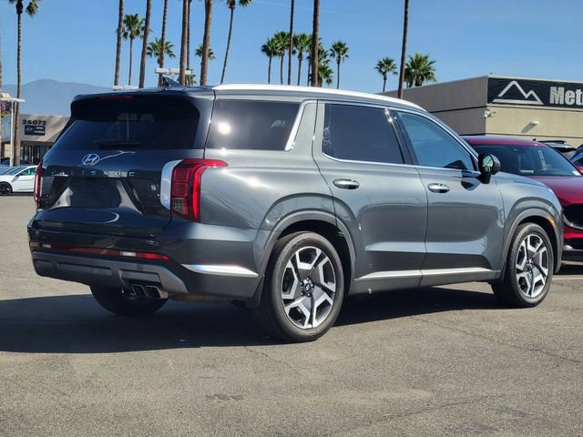 Used 2023 Hyundai Palisade Limited image 3