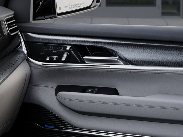 New 2026 Jeep Grand Wagoneer L Summit w/ Rear Seat Video Group I image 25