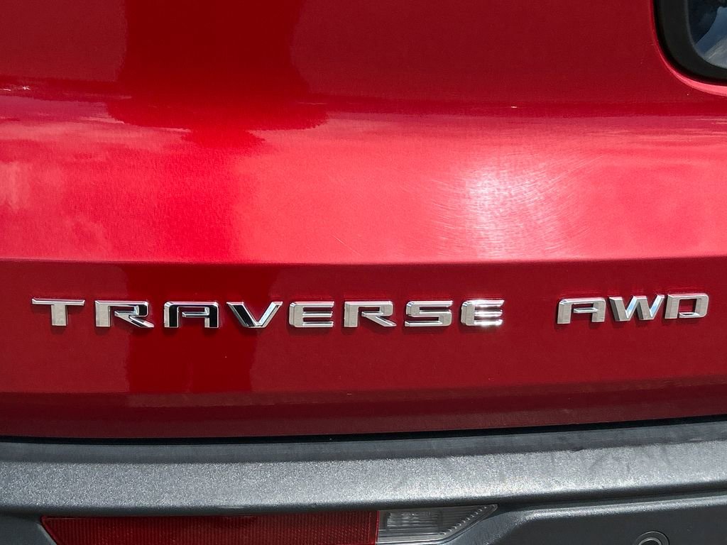 Used 2025 Chevrolet Traverse LT AWD/4WD image 25