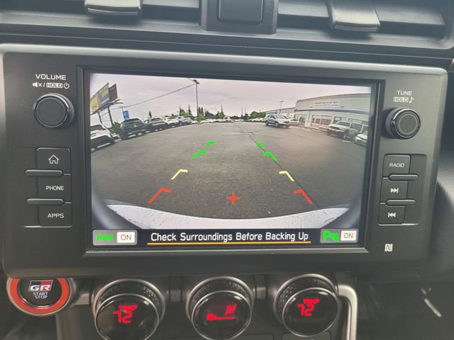 Used 2025 Toyota GR86 Premium w/ ALL Weather Mat Package (TMS) image 21