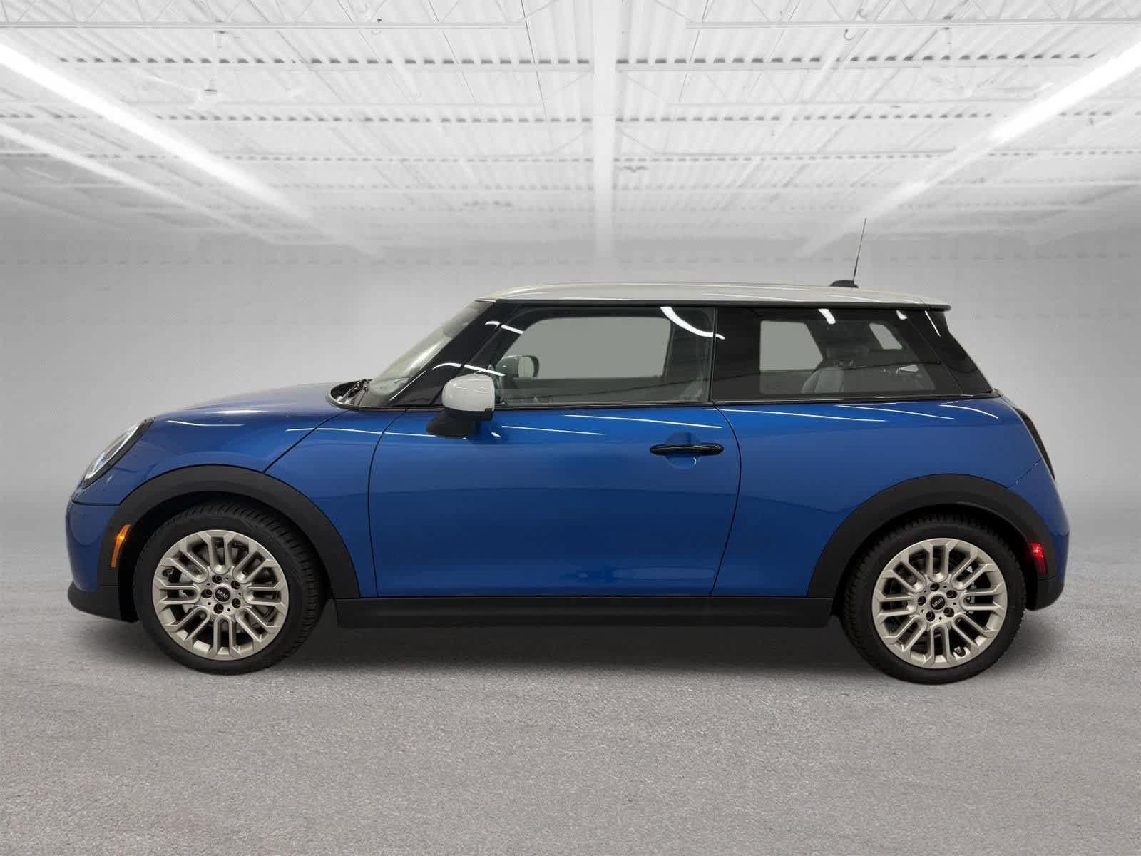 New 2026 MINI Cooper 2-Door Hardtop FWD image 2
