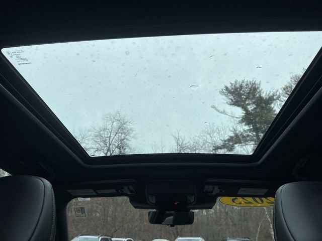 Used 2025 Subaru Forester Touring image 14