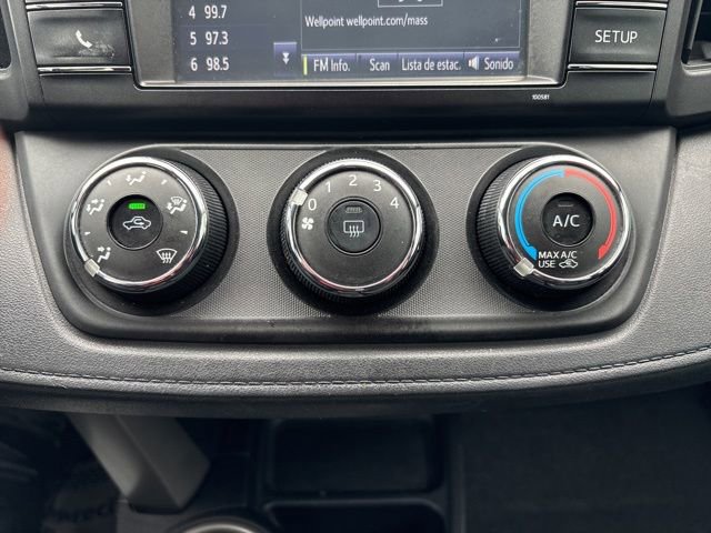 Used 2016 Toyota RAV4 LE AWD/4WD image 11