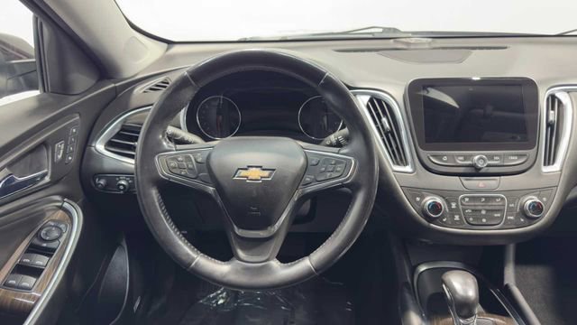 Used 2021 Chevrolet Malibu Premier image 19