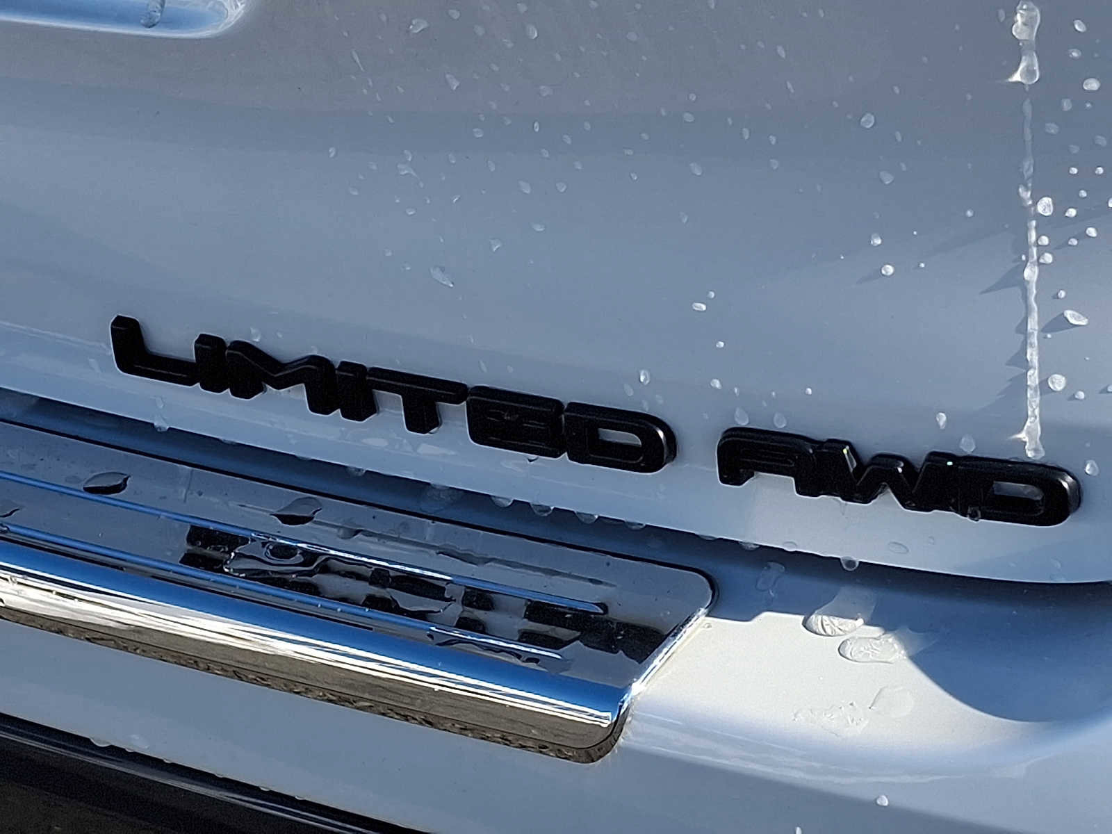 Used 2024 Toyota Highlander Limited image 31