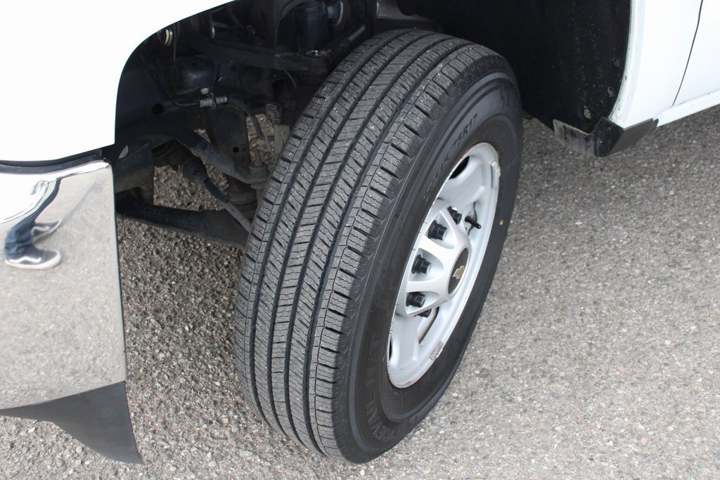 Used 2017 Chevrolet Silverado 2500 W/T image 32