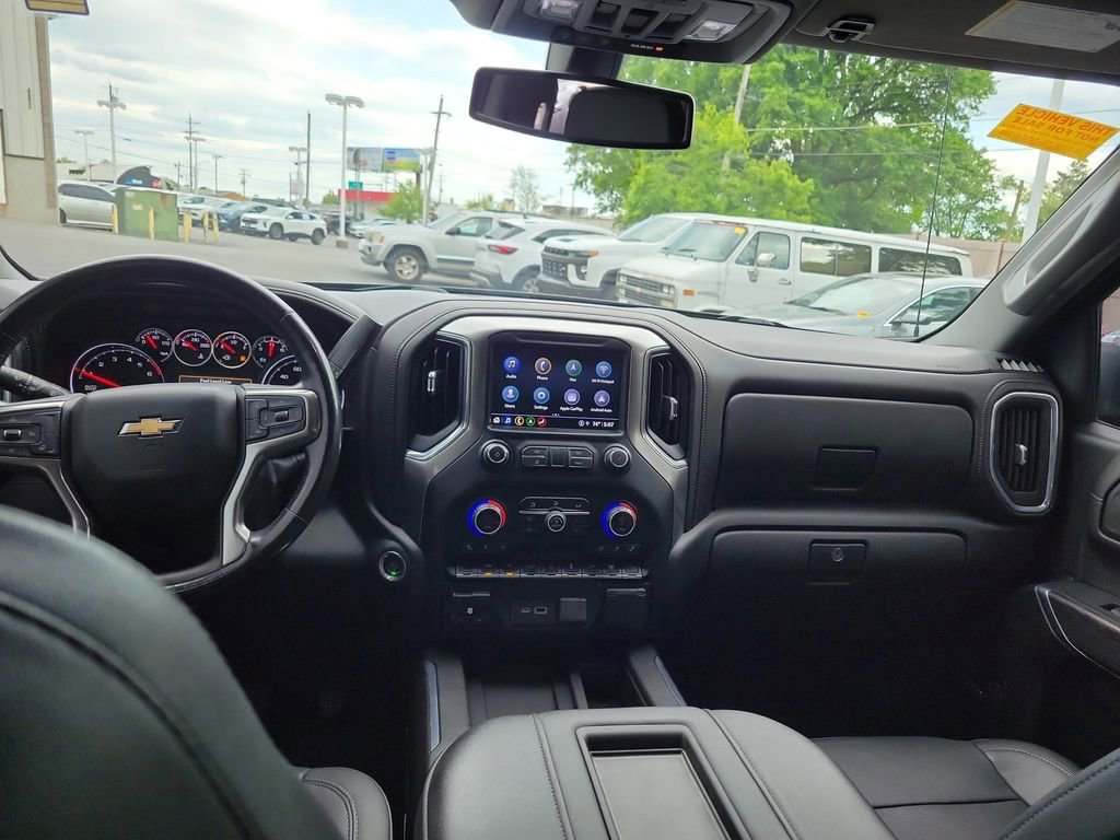 Used 2021 Chevrolet Silverado 1500 LTZ w/ LTZ Convenience Package II AWD/4WD image 12