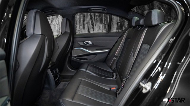 Used 2023 BMW M3 Competition w/ Executive Package image 13