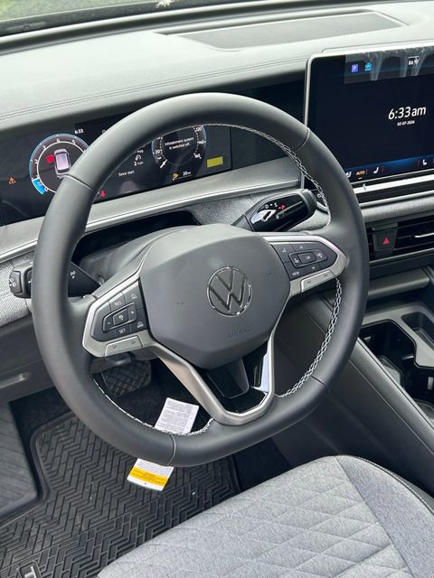 New 2026 Volkswagen Tiguan S FWD image 8