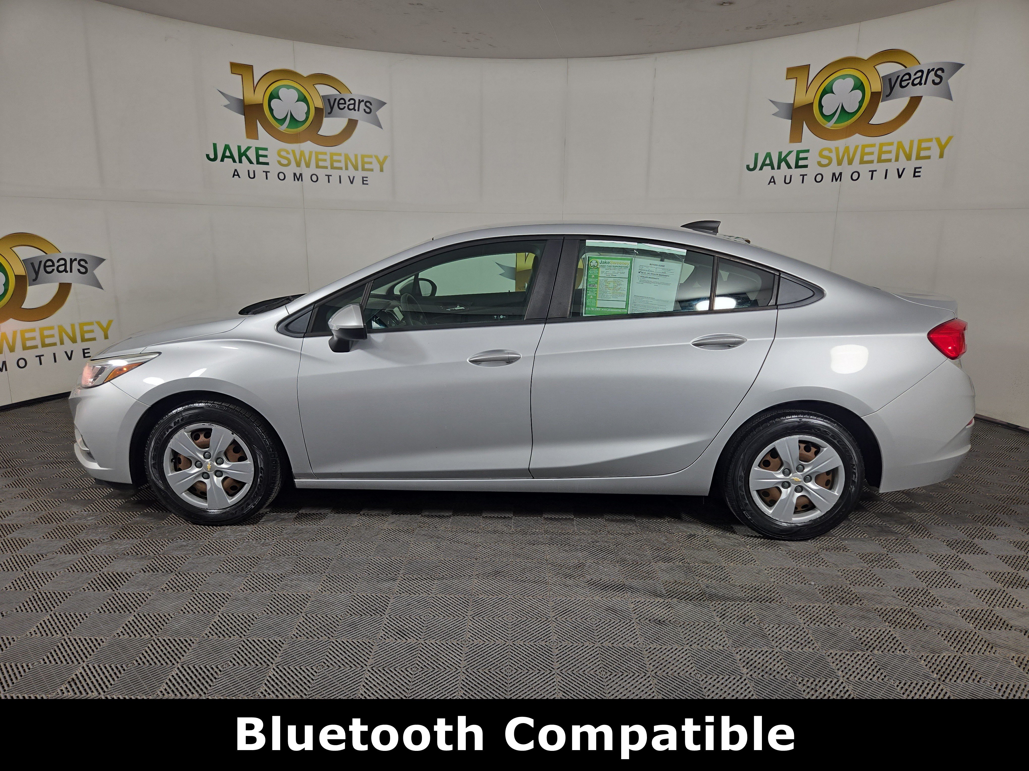 Used 2018 Chevrolet Cruze LS w/ LS Fleet Convenience Package FWD image 4