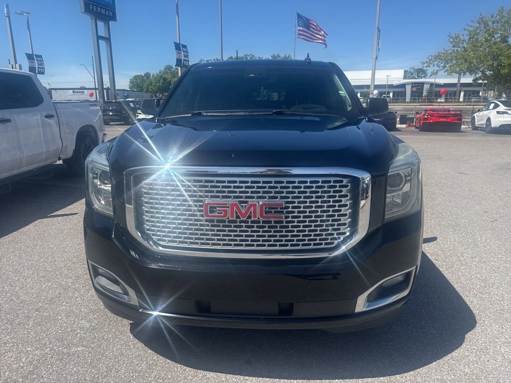 Used 2016 GMC Yukon XL Denali w/ Open Road Package RWD image 3