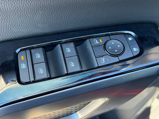 New 2026 Nissan Pathfinder SL image 15