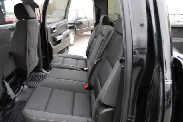 Used 2018 Chevrolet Silverado 1500 LT w/ All Star Edition image 29