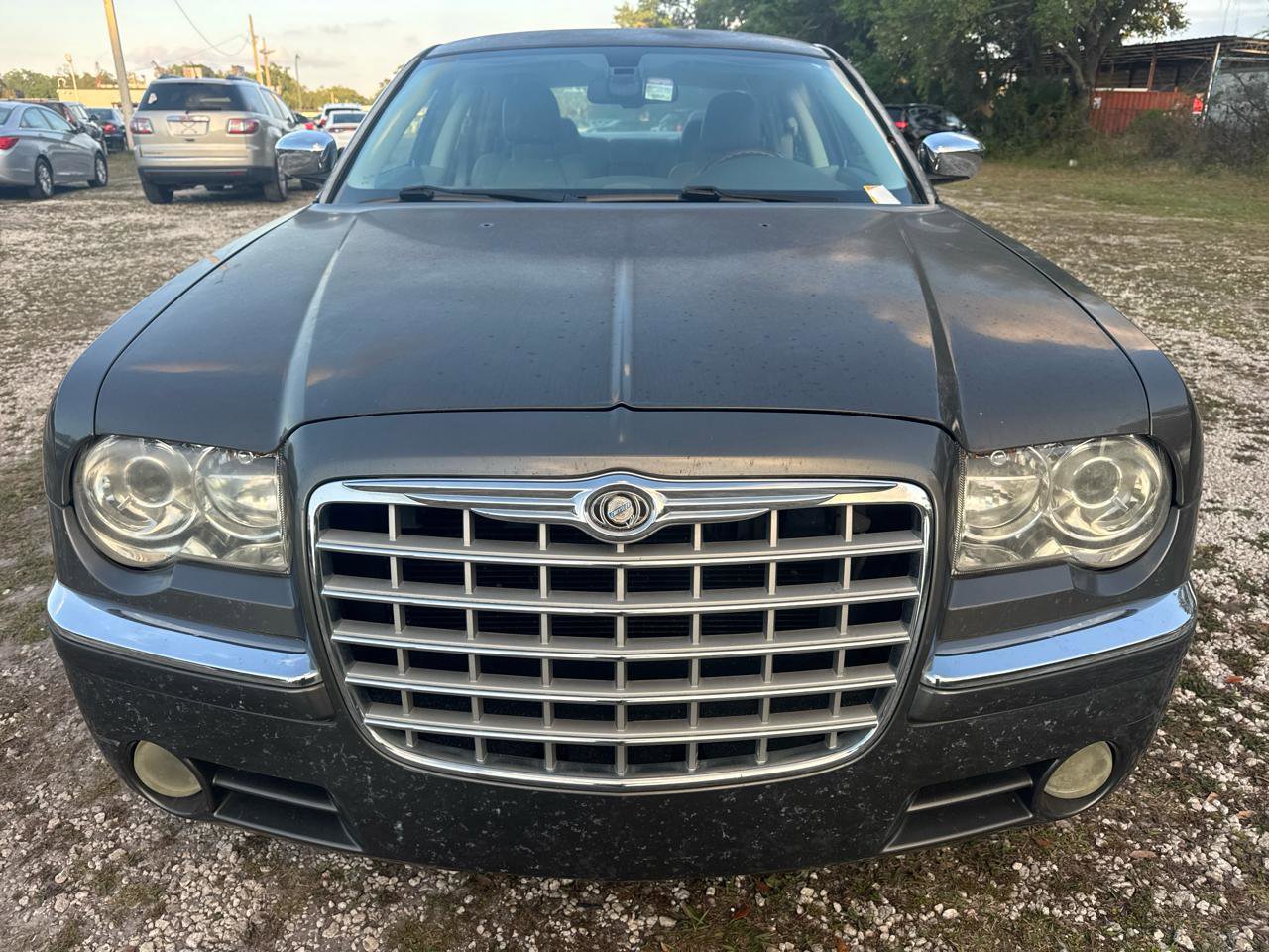 Used 2010 Chrysler 300 C w/ Luxury Group II RWD image 2