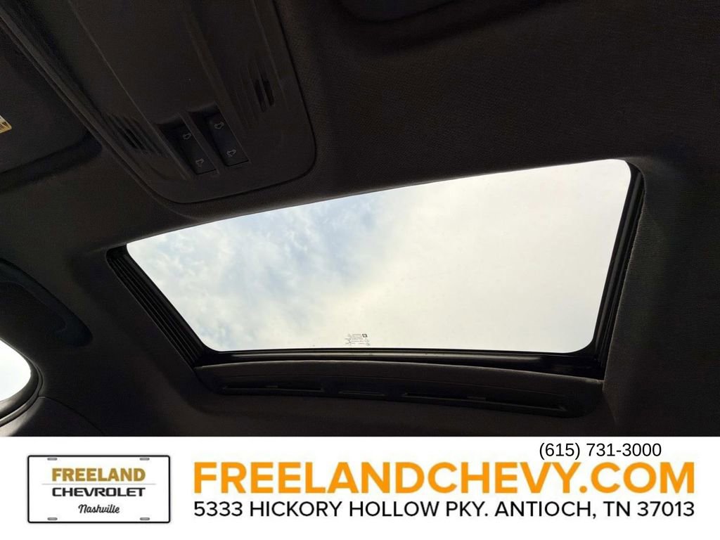 Used 2017 Chevrolet Cruze Premier FWD image 38