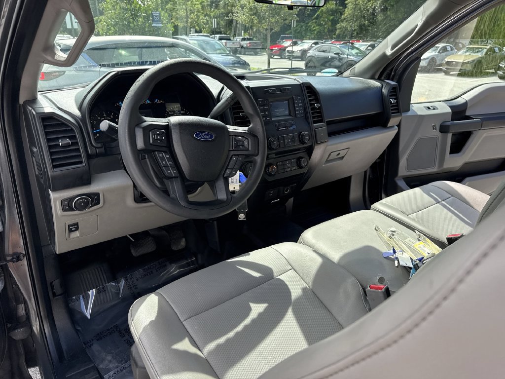 Used 2016 Ford F150 XL w/ Equipment Group 101A Mid RWD image 35