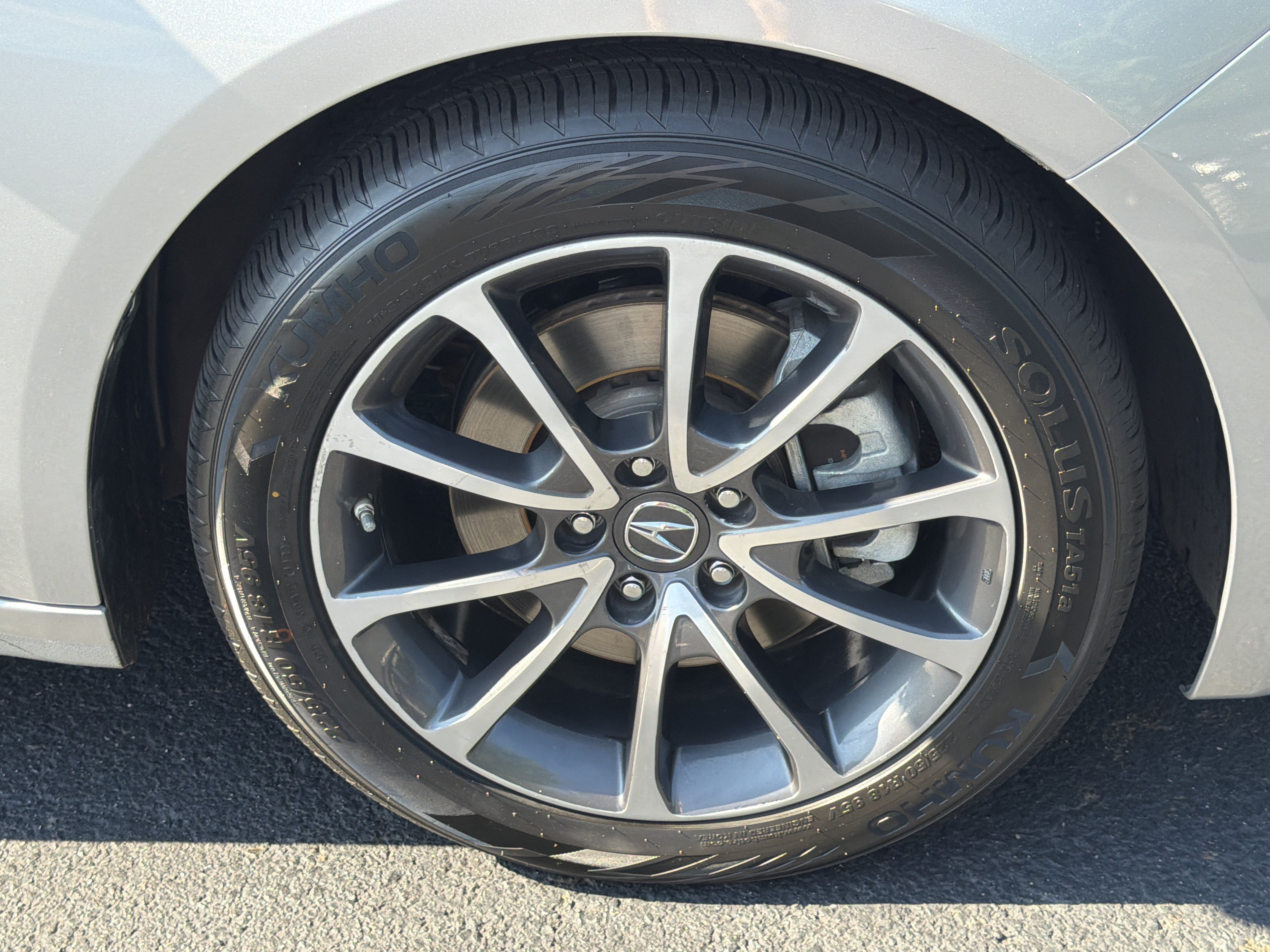 Used 2017 Acura TLX w/ Technology Package FWD image 12