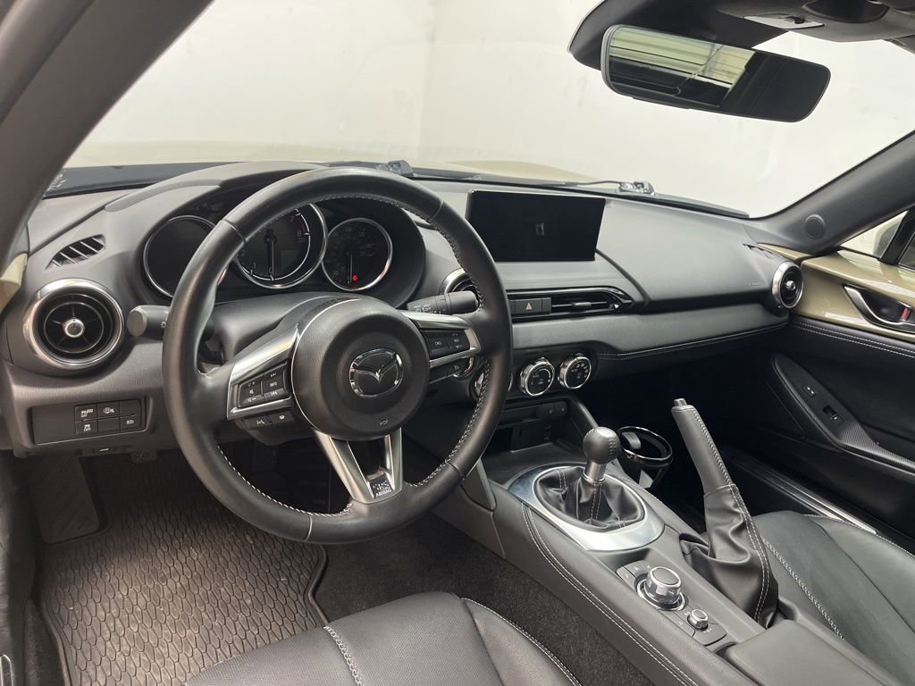 Used 2024 MAZDA MX-5 Miata RF Grand Touring w/ Weather Package RWD image 18