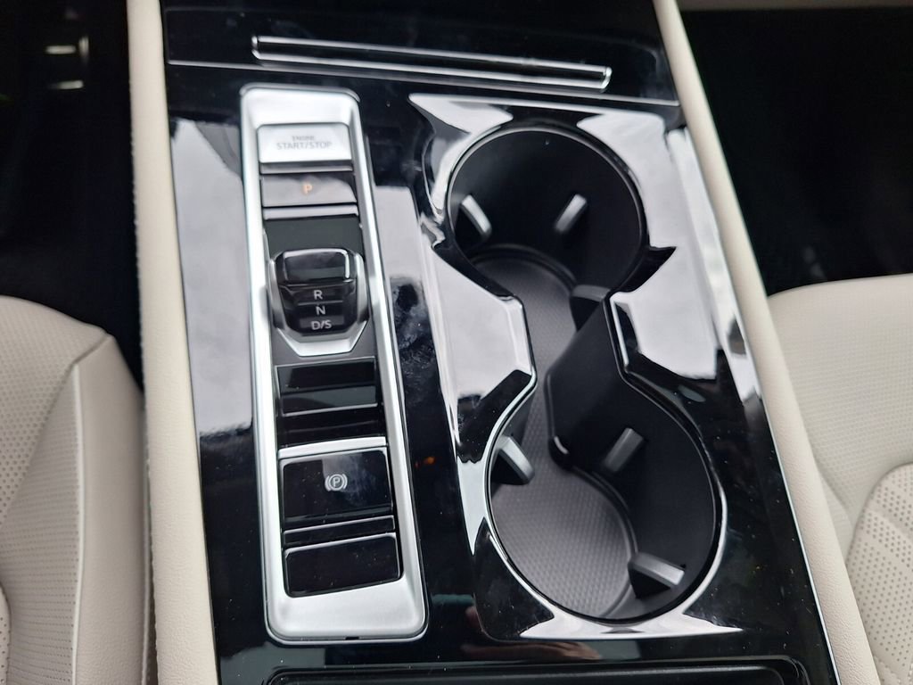 New 2026 Volkswagen Atlas SEL Premium R-Line image 18