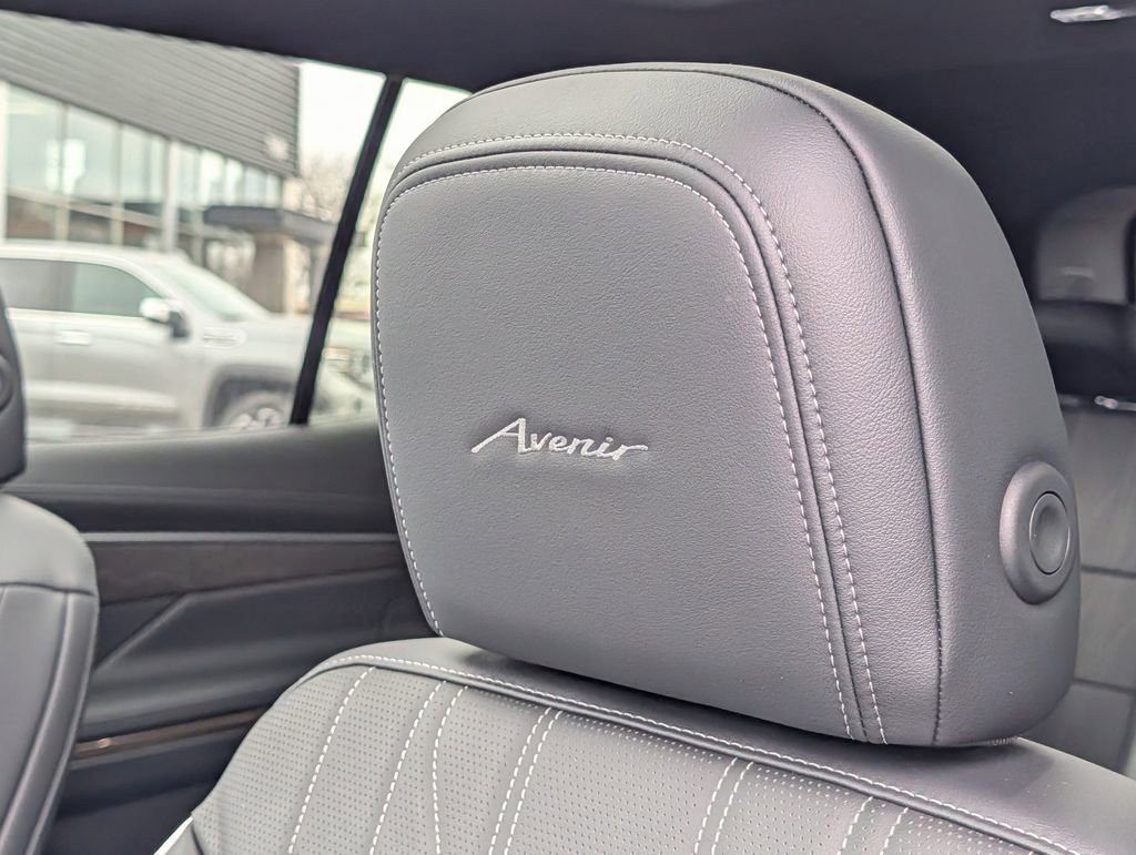 New 2026 Buick Enclave Avenir w/ Super Cruise Package image 7