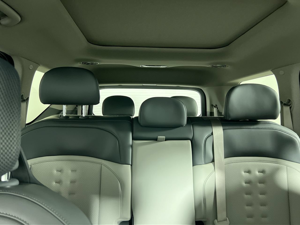New 2026 Kia EV9 Wind AWD/4WD image 34