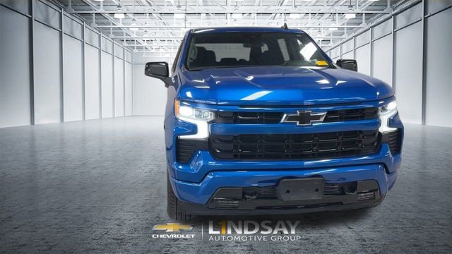 Used 2023 Chevrolet Silverado 1500 RST image 4