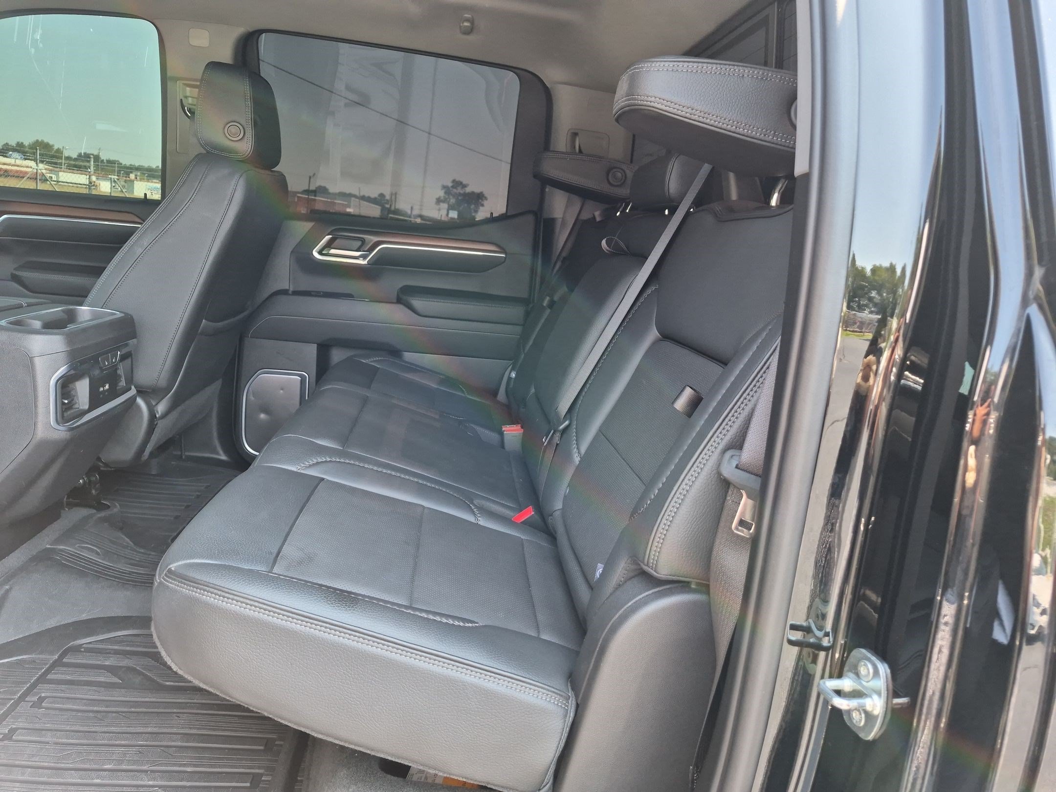 Used 2024 GMC Sierra 1500 Denali w/ Denali Reserve Package AWD/4WD image 31