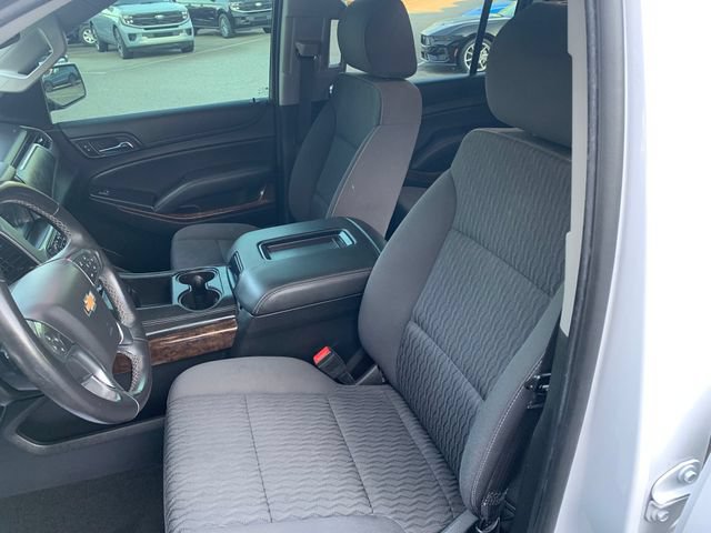Used 2017 Chevrolet Suburban LS AWD/4WD image 13