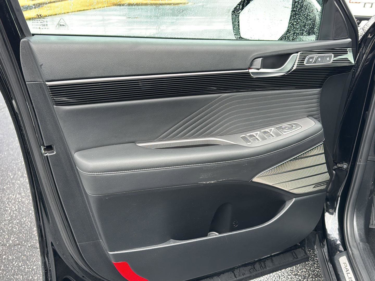 Used 2024 Hyundai Palisade Calligraphy image 14