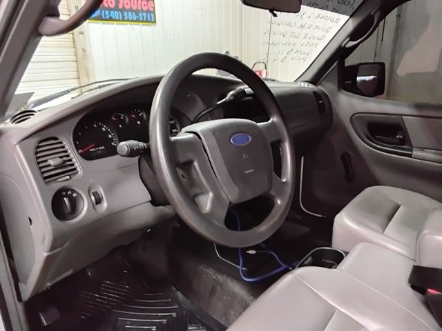 Used 2010 Ford Ranger XL RWD image 10