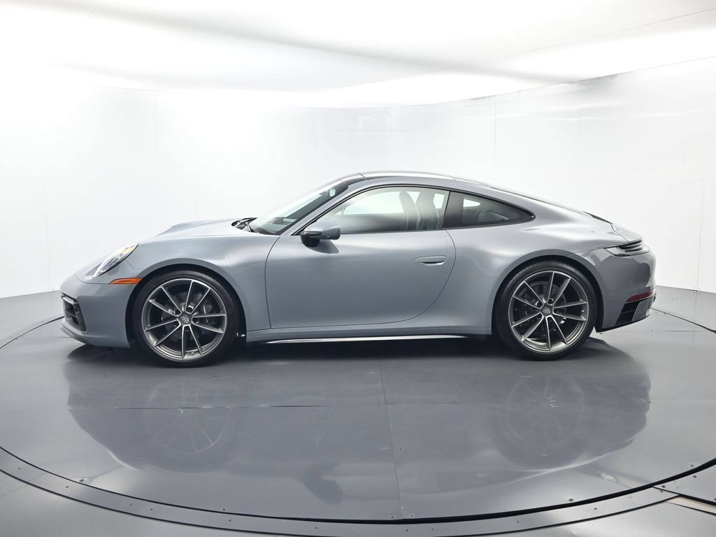 Certified 2024 Porsche 911 Carrera RWD image 2