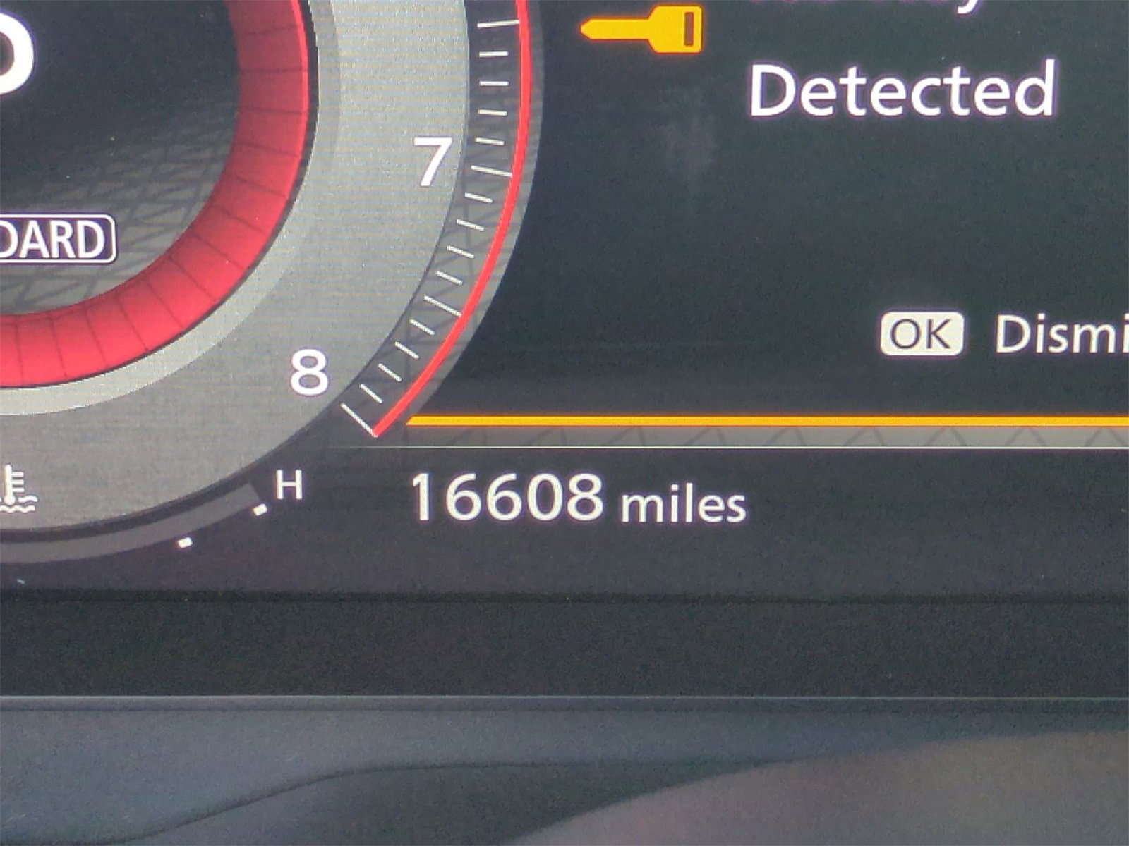 Used 2024 Nissan Rogue SL w/ SL Premium Package image 12