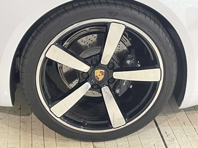Certified 2023 Porsche 911 Carrera RWD image 13