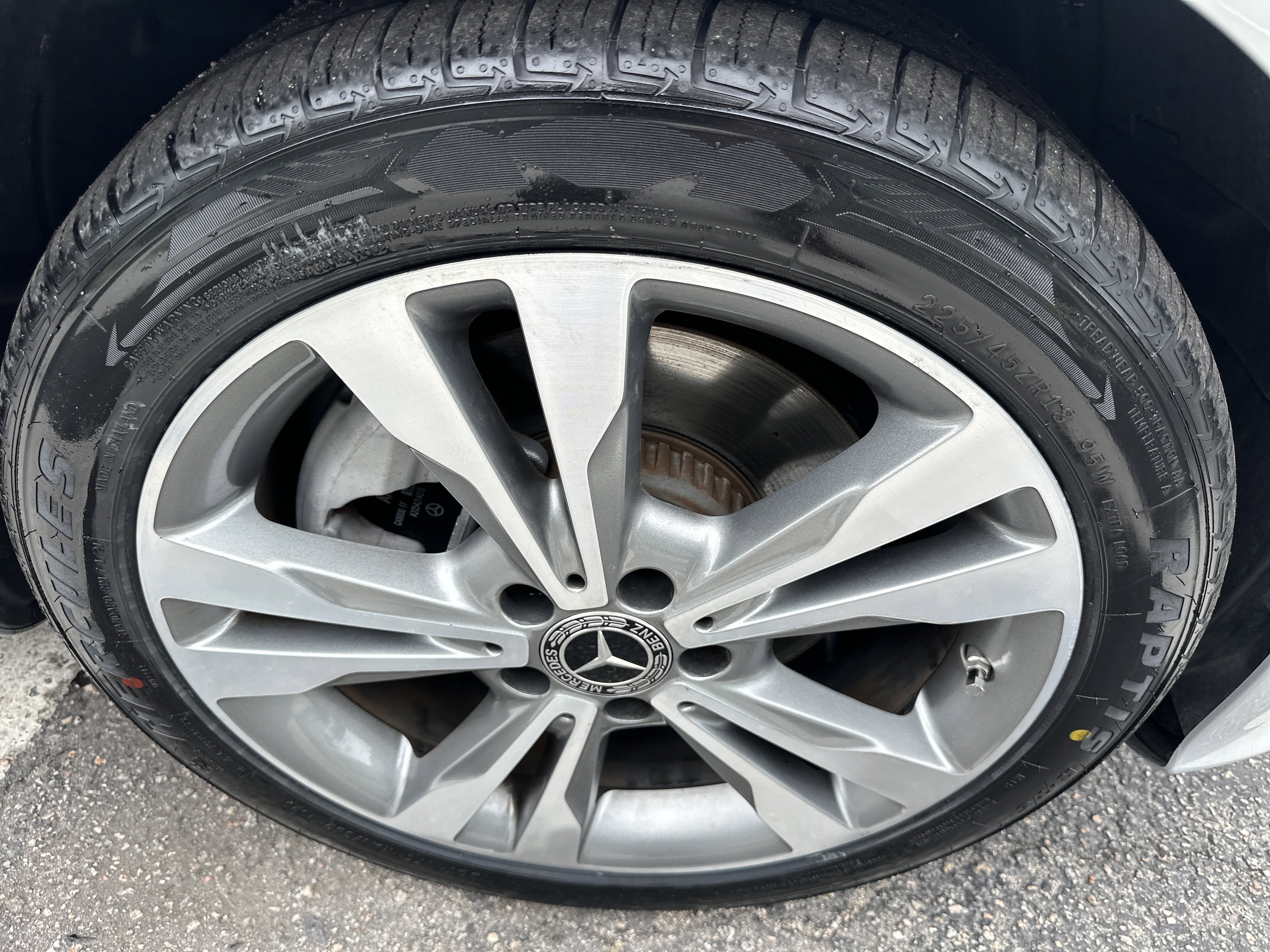 Used 2021 Mercedes-Benz C 300 4MATIC Sedan w/ Premium Package image 6