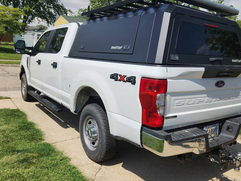 Used 2022 Ford F250 XL w/ Power Equipment Group AWD/4WD image 3