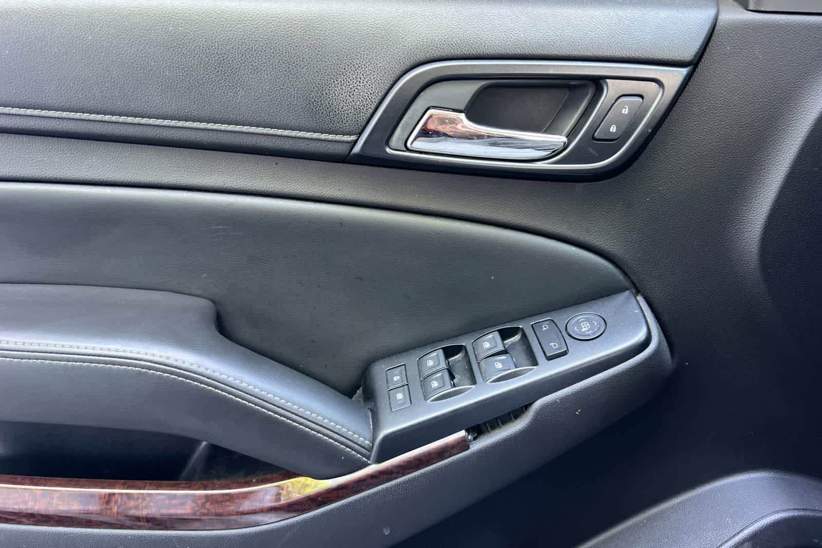 Used 2015 GMC Yukon SLE RWD image 15