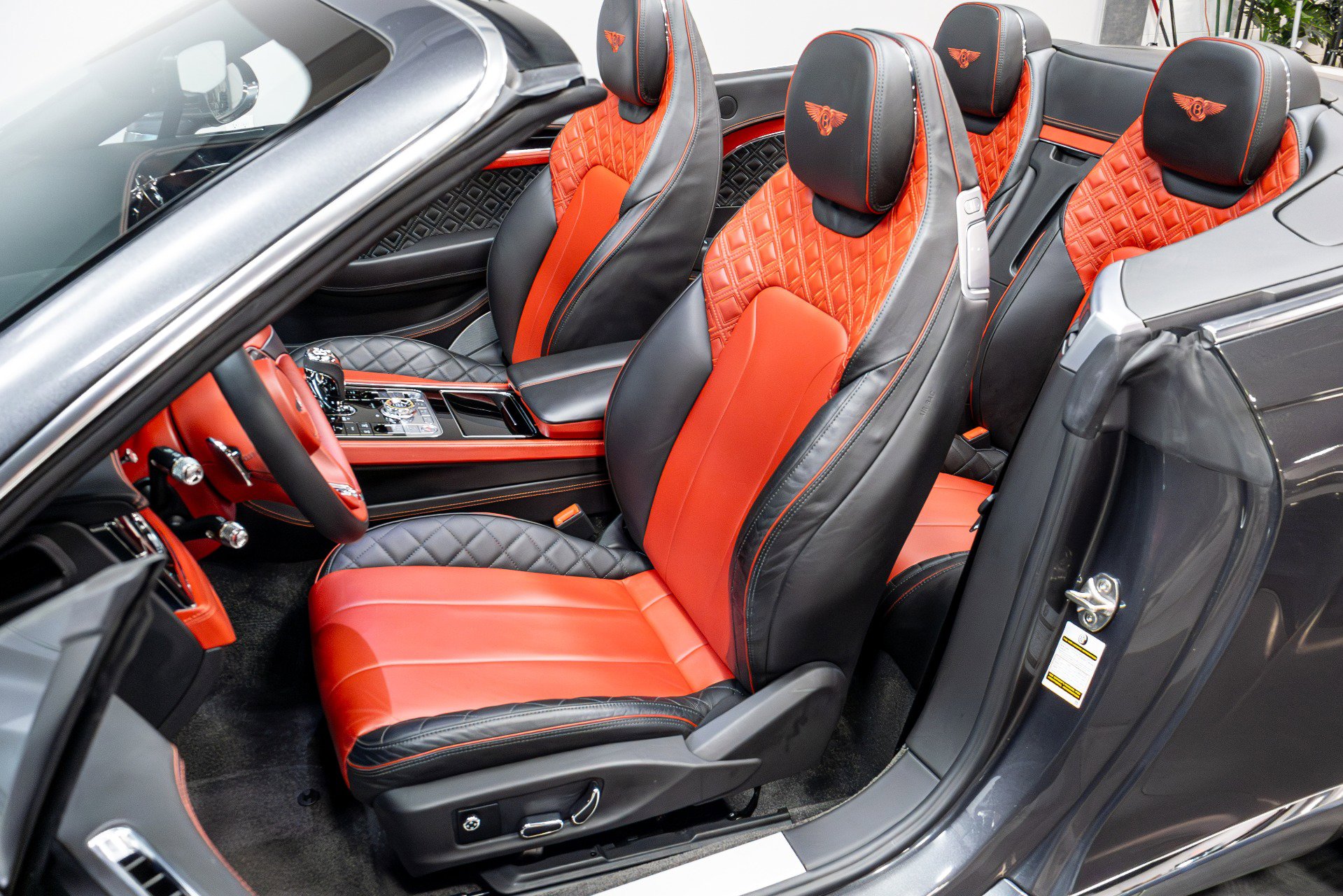 Used 2020 Bentley Continental GT image 7