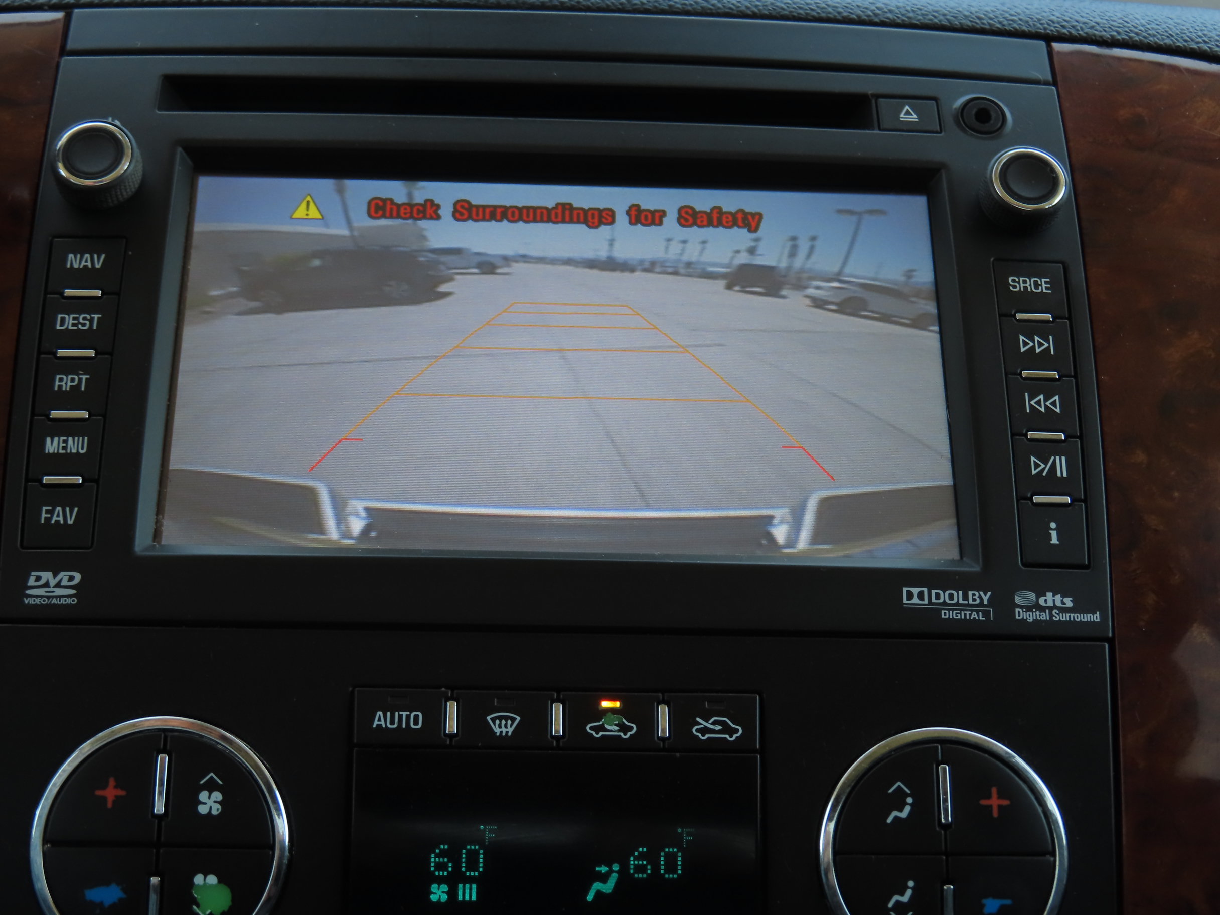 Used 2012 Chevrolet Avalanche LTZ AWD/4WD image 27