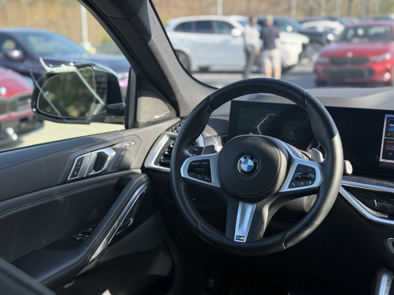 Certified 2024 BMW X6 xDrive40i w/ M Sport Professional Package image 22