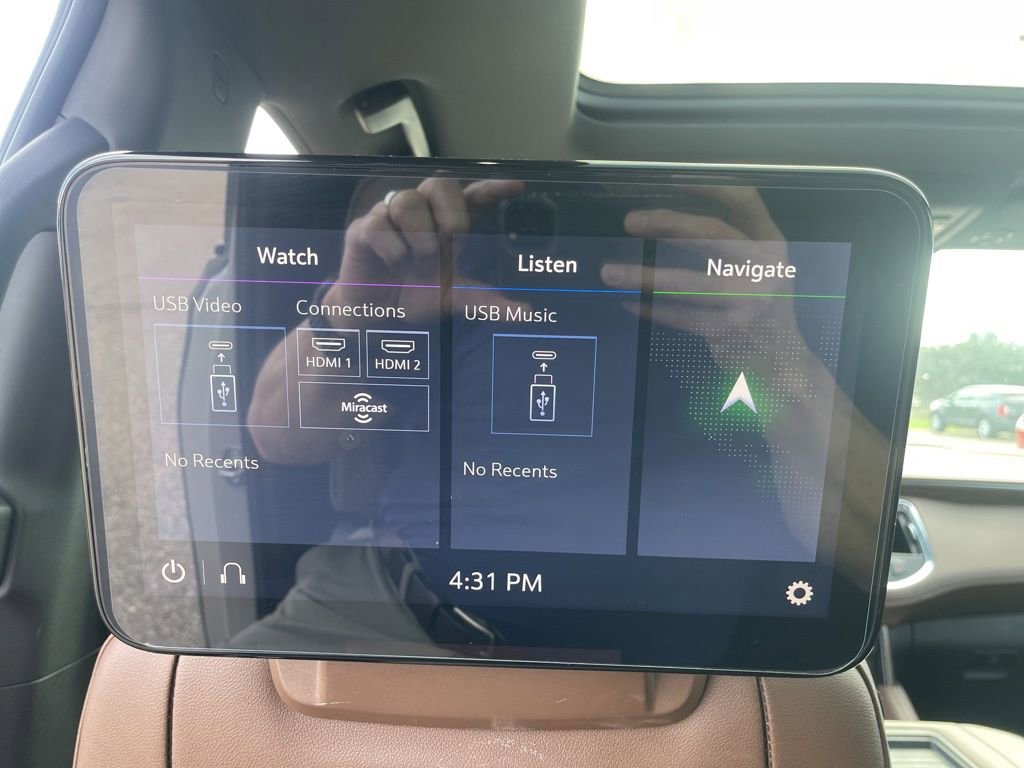 Certified 2021 Chevrolet Suburban High Country AWD/4WD image 16