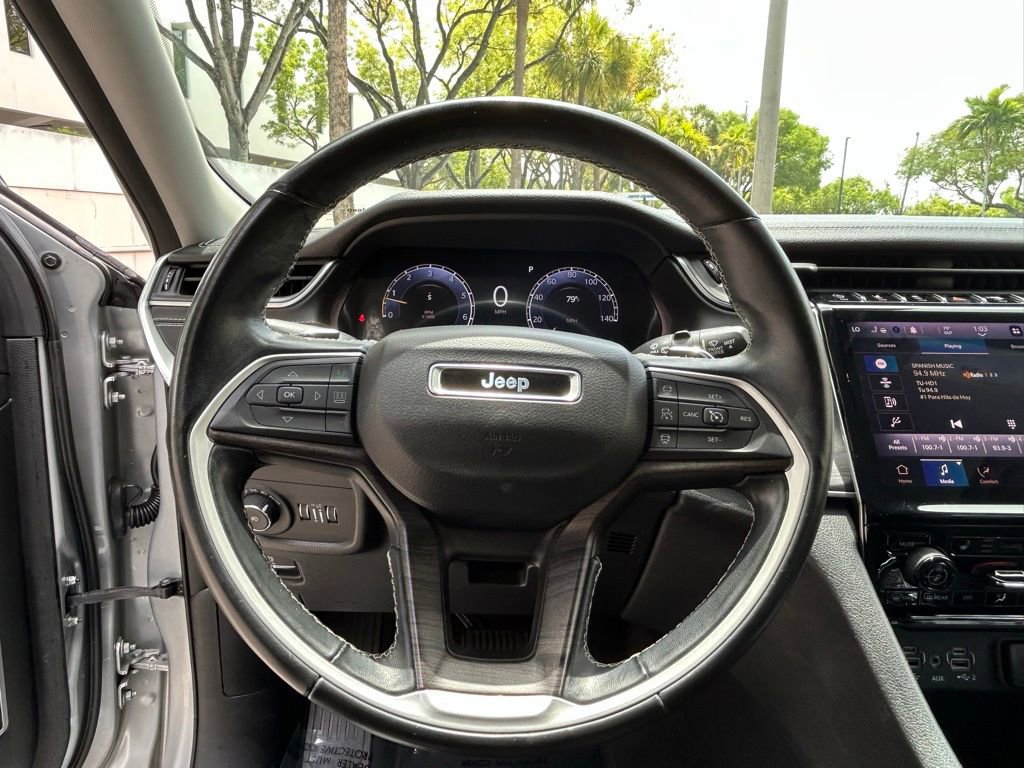 Used 2021 Jeep Grand Cherokee L Limited image 20