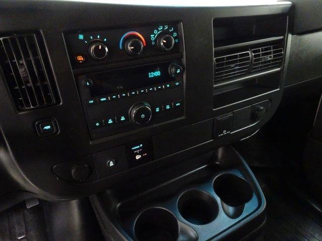 Used 2021 Chevrolet Express 2500 w/ Driver Convenience Package image 30