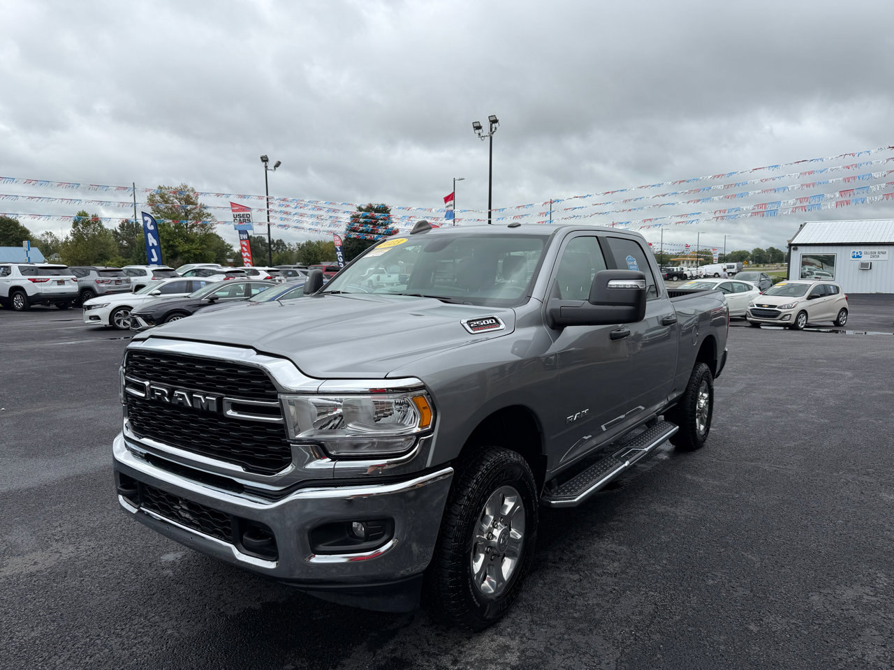 Used 2023 RAM 2500 Big Horn w/ Level 1 Equipment Group image 9