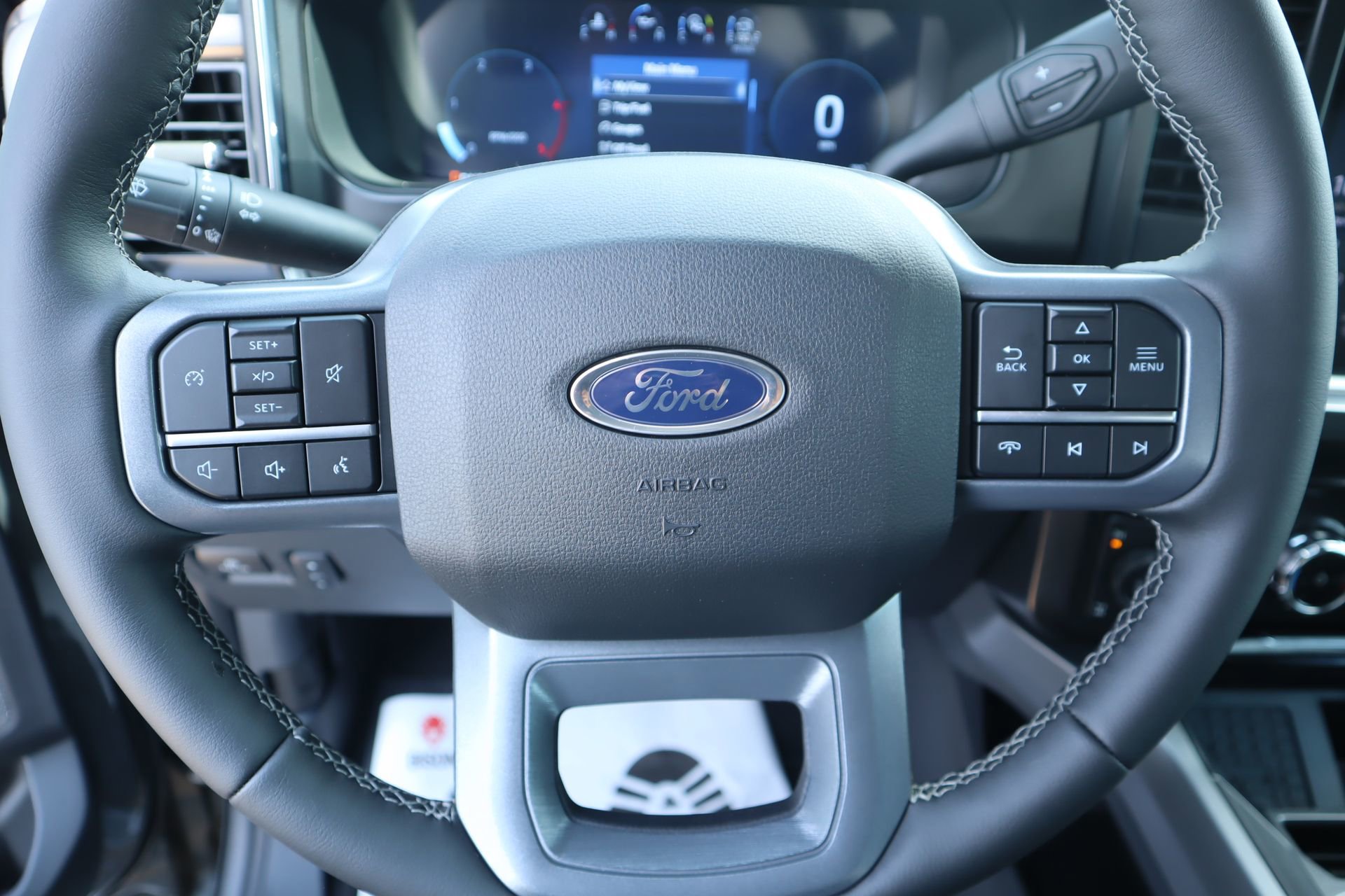 New 2026 Ford F250 Lariat w/ FX4 Off-Road Package image 2